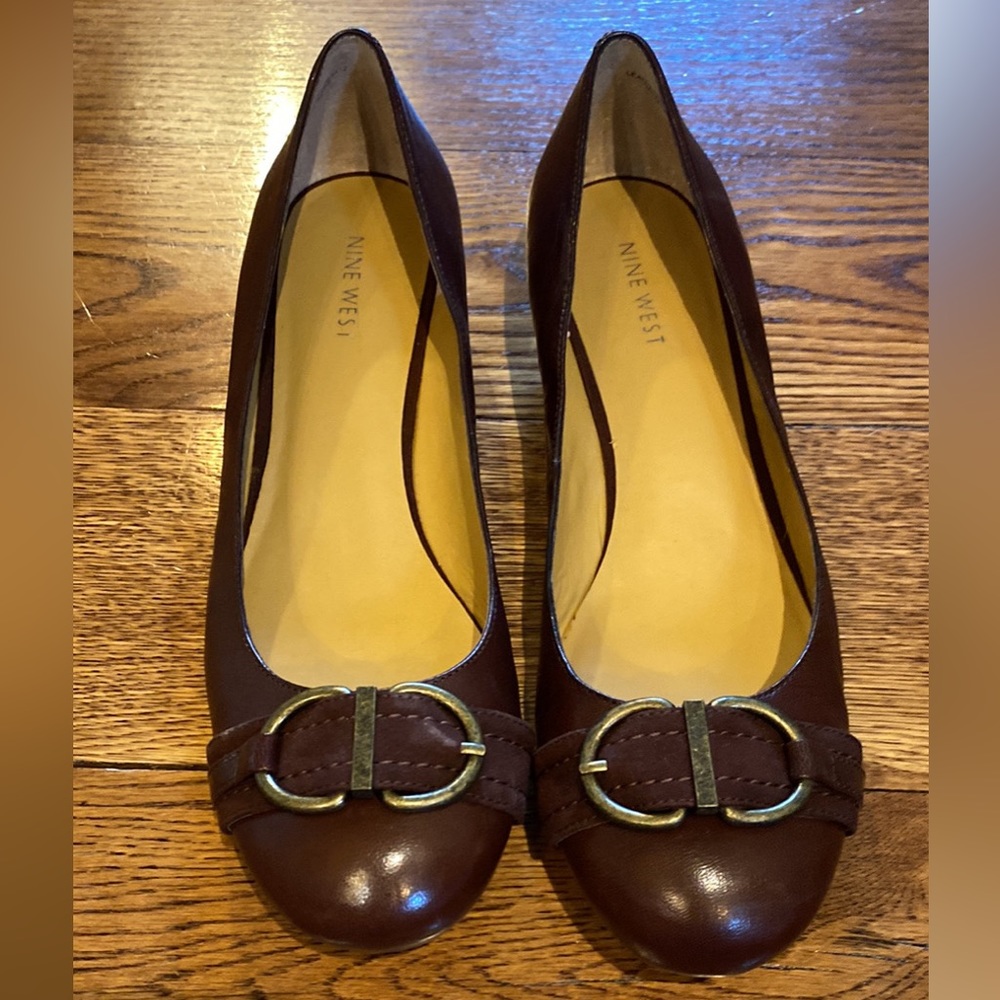 Nine West Women's Shoes Size 9.5